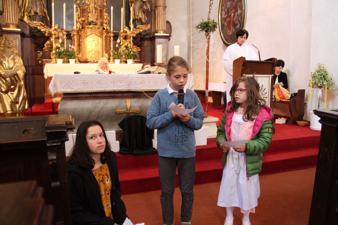 Pfingsthochamt als „Familienmesse“