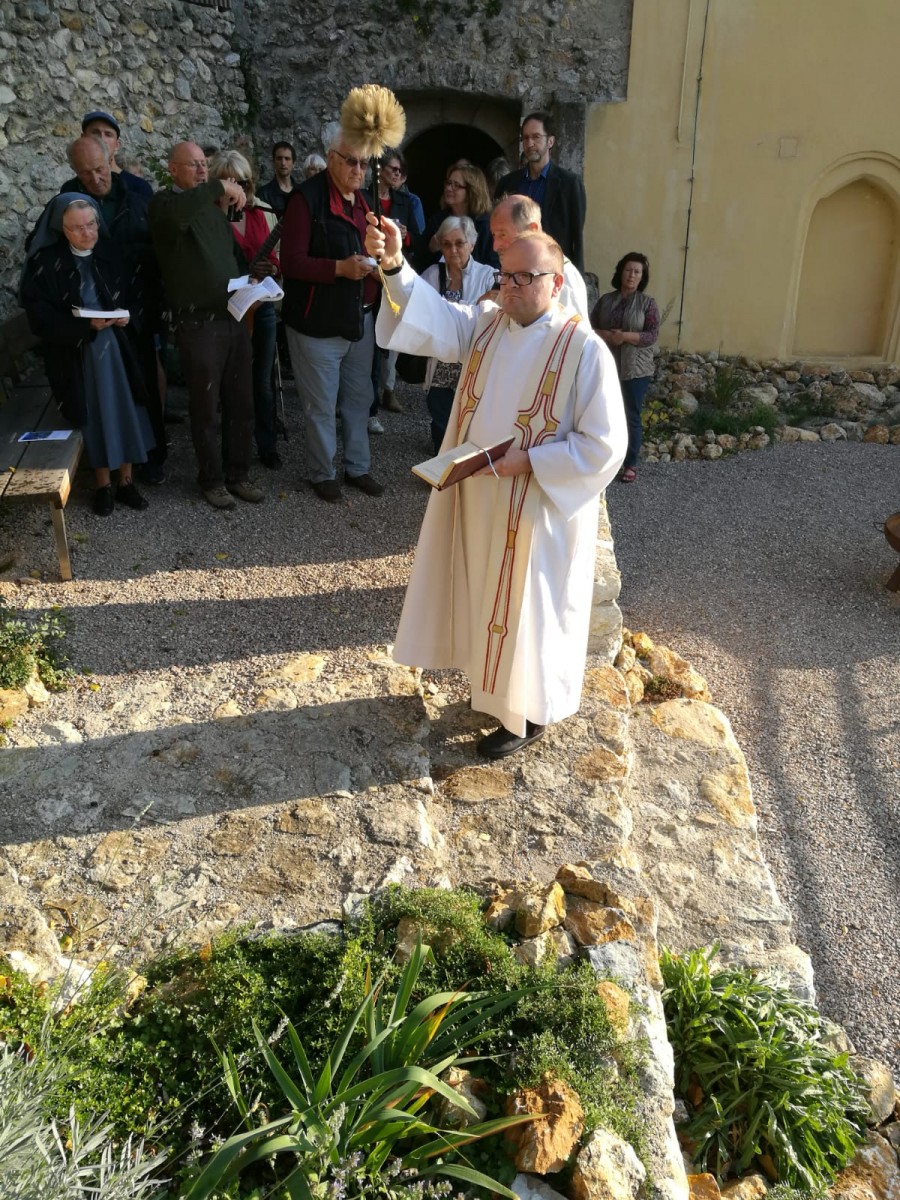 Franziskusfeier mit Segnung des neu gestalteten Gebetsplatzes hinter der Bergkirche am 13. Oktober 2018