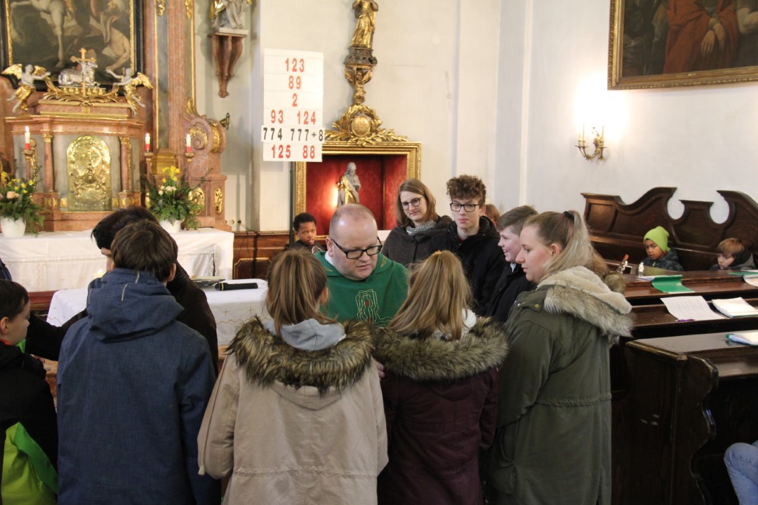 Familienmesse mit Segnung der FirmkandidatInnen am 10. Februar 2019